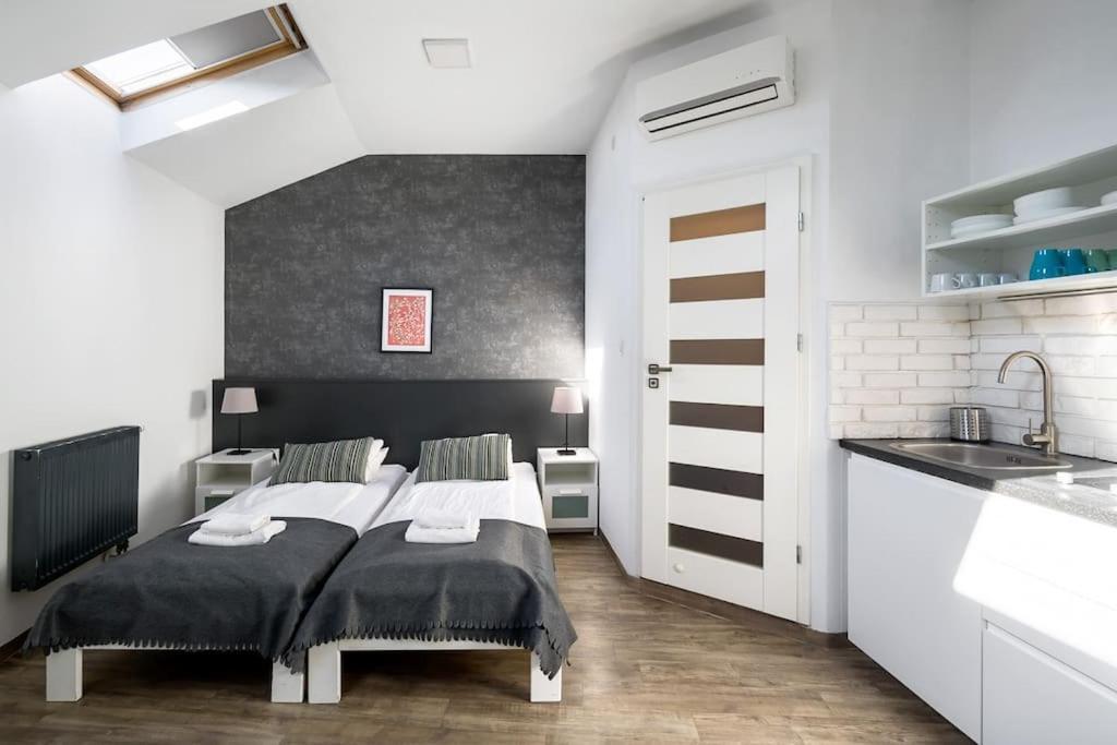 Modern Apartment In The Very Central Location 20 Cracóvia Exterior foto